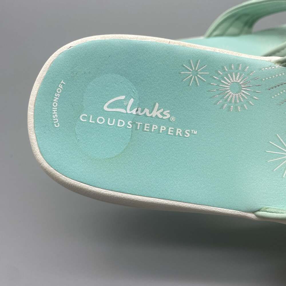 Clarks Women's Cloudsteppers Mint Breeze Sun Sz 12 Cushion soft Adjustable Strap - Picture 2 of 10